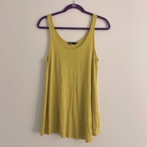 Women top size medium